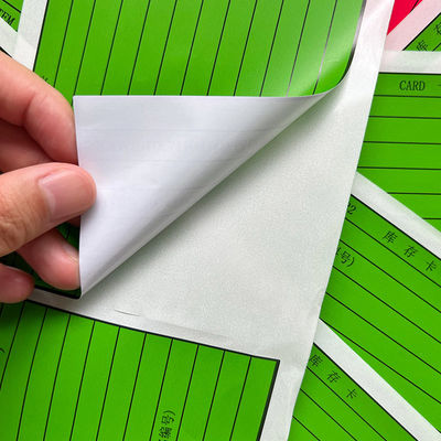 Etiquetas engomadas autas-adhesivo fuertes del sello del pisón que imprimen las etiquetas de empaquetado Logo Name de encargo