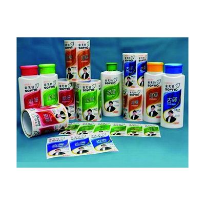 Etiquetas impermeables del color de Pely CMYK para las botellas del champú